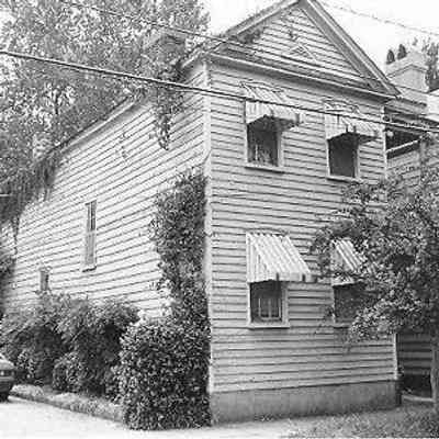 143 Queen Street
