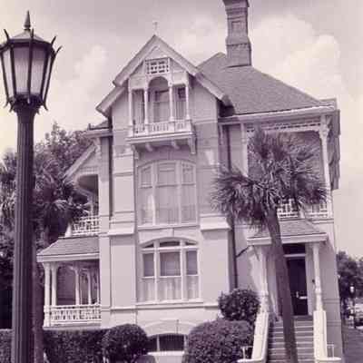25 East Battery (Charles Drayton House)
