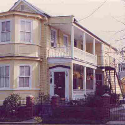 5 Charlotte Street (Elizabeth Sell House)