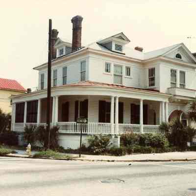 267 Calhoun Street