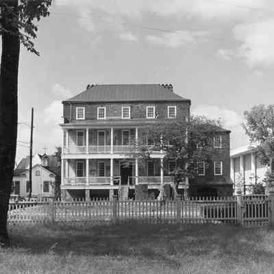 82 Anson Street (Mary Smith House) Before Rehabilitation