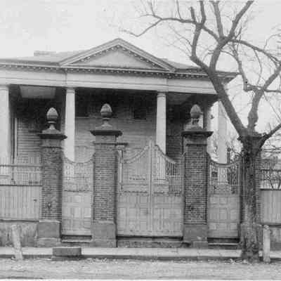 ~293 East Bay Street / 295 East Bay Street (Nathaniel Heyward House)