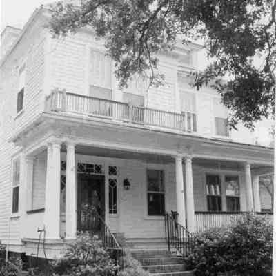 195 Broad Street (Taft-Simons House)