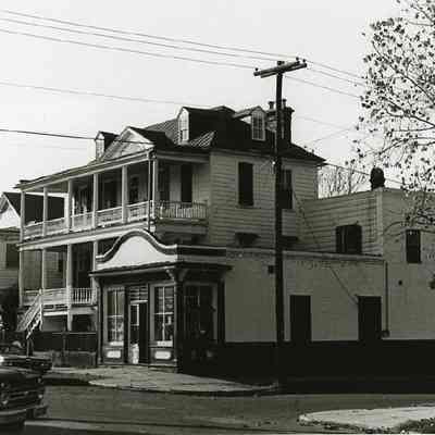 2 and 4 John Street