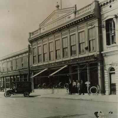 C.D. Franke & Co. Building, Auto Accessosries (159-161 Meeting Street)
