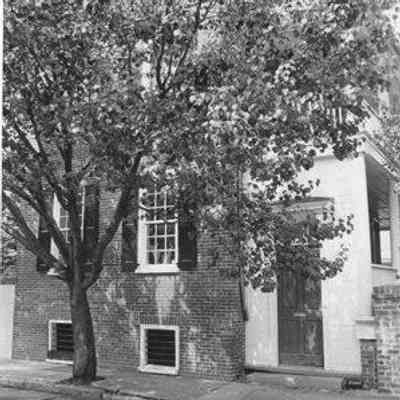 34 Anson Street (Mary Lanneau House)