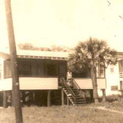 1207 East Arctic Avenue (Folly Beach)