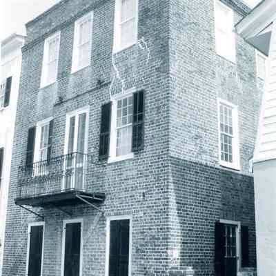 12-16 Tradd Street (Lightwood-Sommers House and Adjacent Properties)