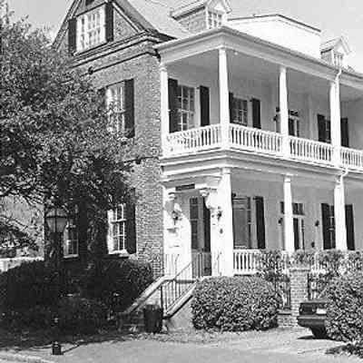 40 Coming Street (W.J. Rivers House)