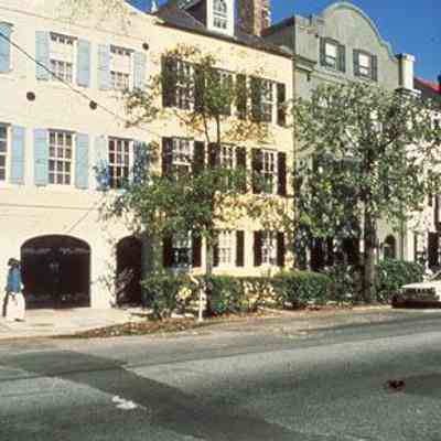 Rainbow Row from 91 to 99-101 East Bay Street