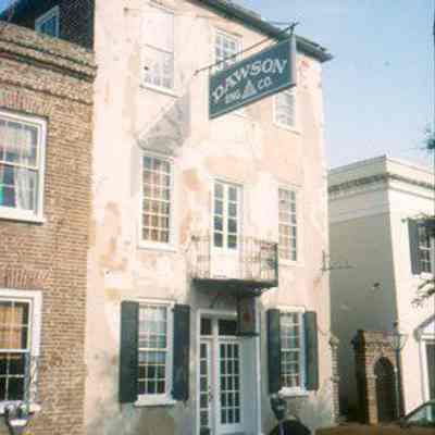 10 Gillon Street