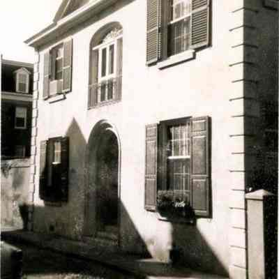 19 Church Street (George Williams Coach House)