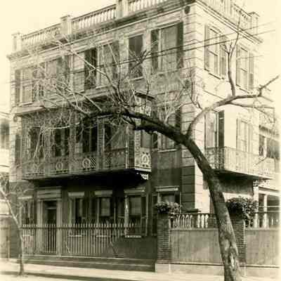 8 Meeting Street (Thomas Tucker House)