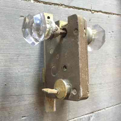 Door Knob and Lock Set