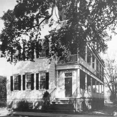 16 Legare Street (Amarinthea Elliott House)