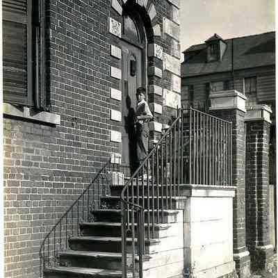 Door and Doorsteps, 329 East Bay Street (Gadsden-Morris House)
