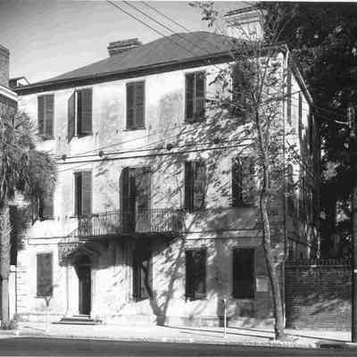 110 Broad Street (William Harvey House a/k/a Ralph Izard House)