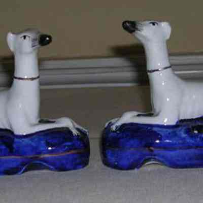 Figurine