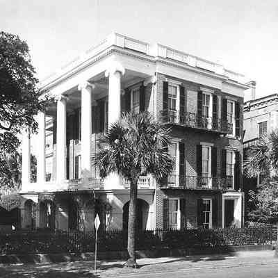 9 East Battery (Robert William Roper House)