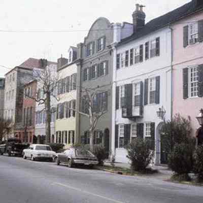 Rainbow Row from 87 to 101 East Bay Street