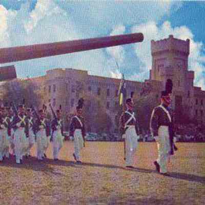 The Citadel: Copyright: Copied from http://www.searchforcharlestonrealestate.com/images/downtown-citadel.jpg; Origformat: Digital Image