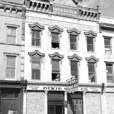 Dixie Shoe Company, 211 Meeting Street