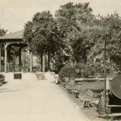 White Point Gardens / Battery Park