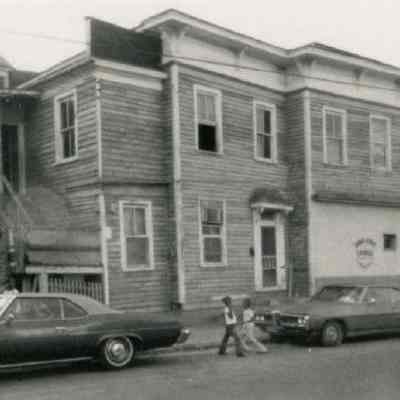 25 Chapel Street