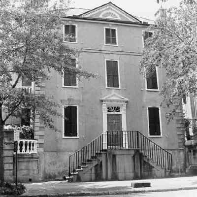 Bull House (35 Meeting Street