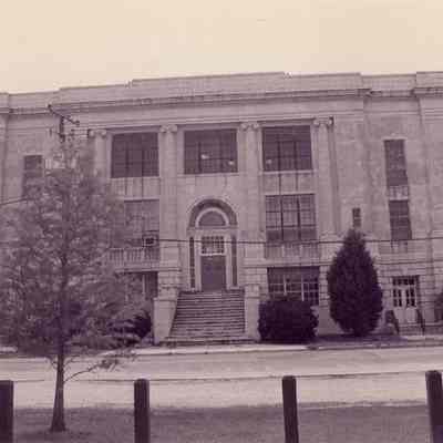 3 Chisolm Street (Murray Vocational School)