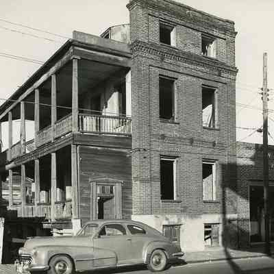 339-341 East Bay Street