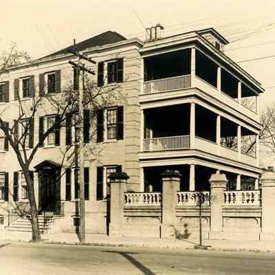 34 Meeting Street (Daniel Elliott Huger House)