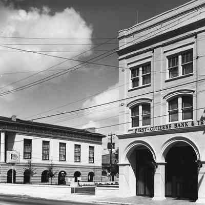 First Citizens Bank & Trust Co. Building (182 Meeting Street)