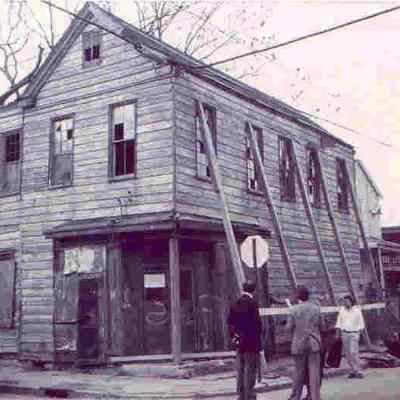 14 Amherst Street