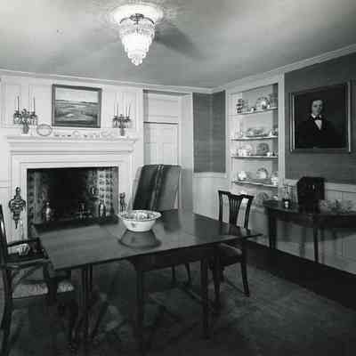 Dining Room, William Elliott House (75 King Street)
