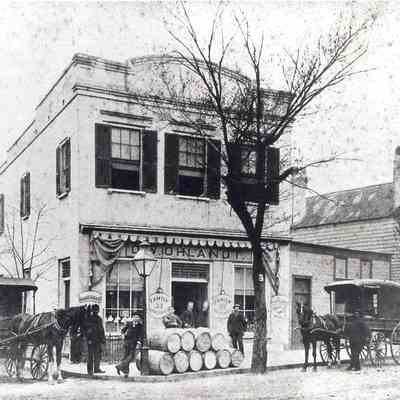 42 Meeting Street (Diedrich Ohlandt House / Ohlandt's Grocery Store)