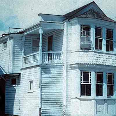 62 Warren Street