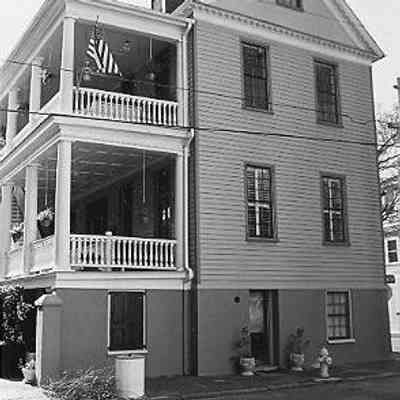 105 Rutledge Avenue (Smith-Mikell House)