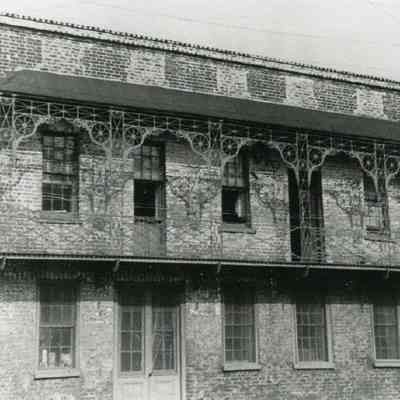 10 Exchange Street