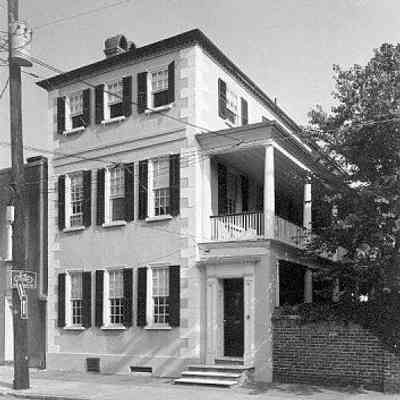 123 Tradd Street
