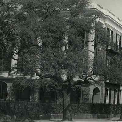 9 East Battery (Robert William Roper House)