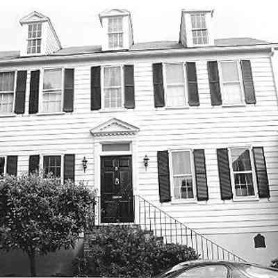 8 George Street (Sarah Daniell Lawrence House)
