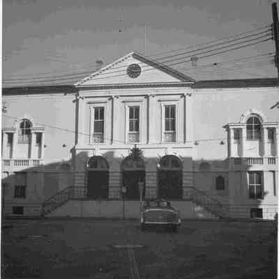 Old Exchange Building (122 East Bay Street)