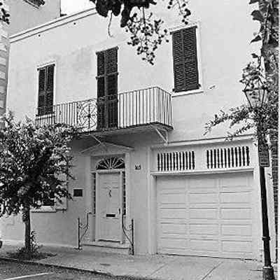73 Church Street (Thomas Dale House)