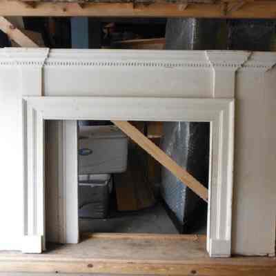 Pine Mantel No. 3 from 46 Tradd Street