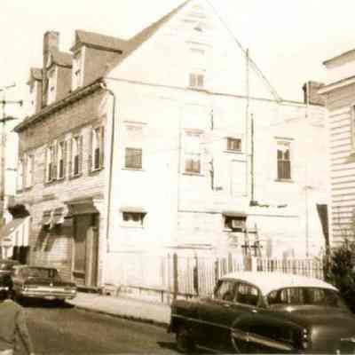 Southeast Corner of Anson Street and Calhoun Street [122 Anson/124 Anson/95Calhoun]