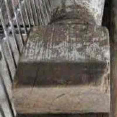 Newel Post