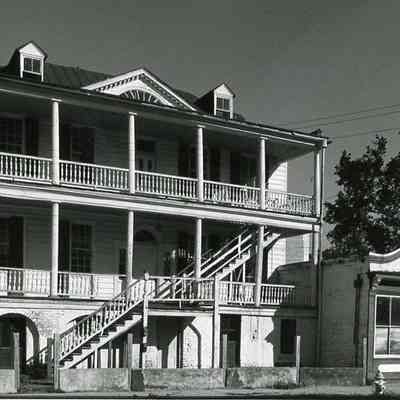 2 and 4 John Street