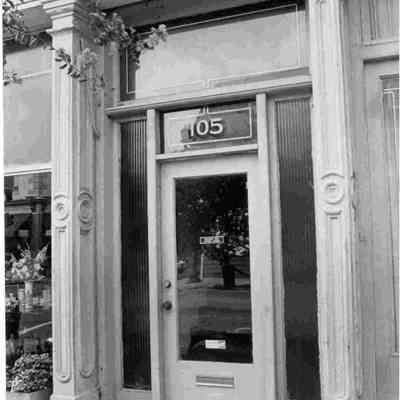 105 Broad Street (William L. Bredenburg Store and Residence)