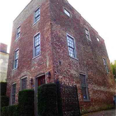 9 Bedon's Alley